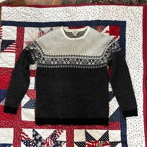 L.L. Bean Wicked Soft Cashmere Black and white Fair Isle Crew Neck Sweater